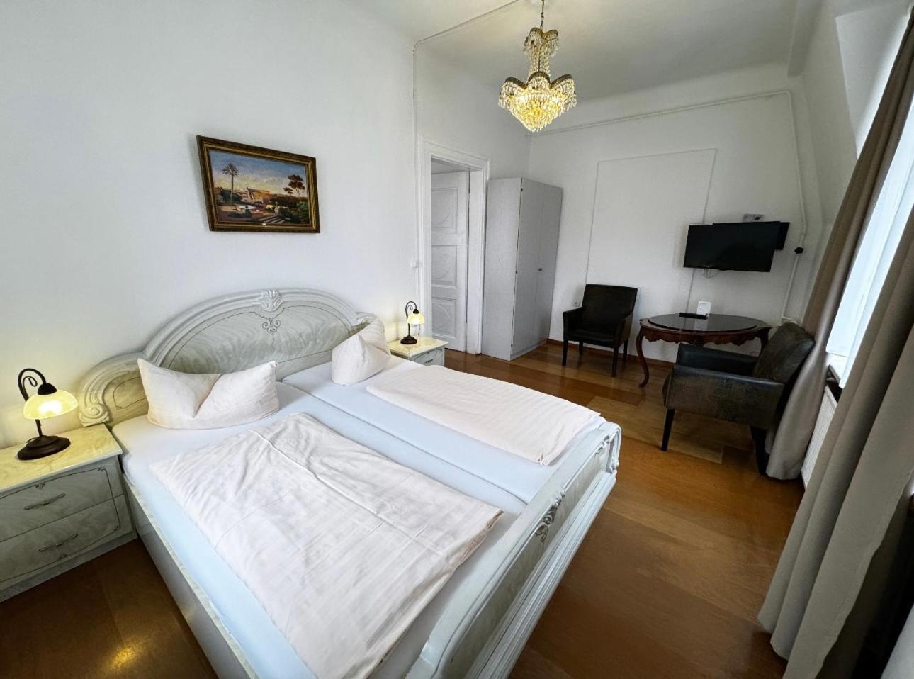 Hotel Zu Den Linden Дрезден Экстерьер фото